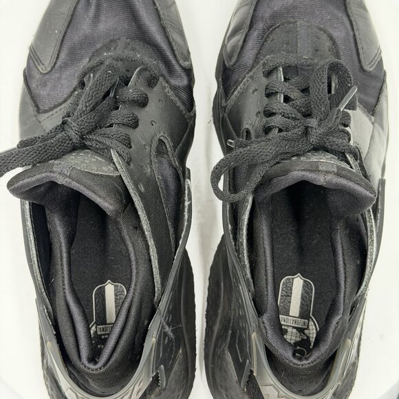 Nike Air Huarache Sneakers Men 9 Triple Black Athletic Comfort Running Shoes - Picture 6 of 8